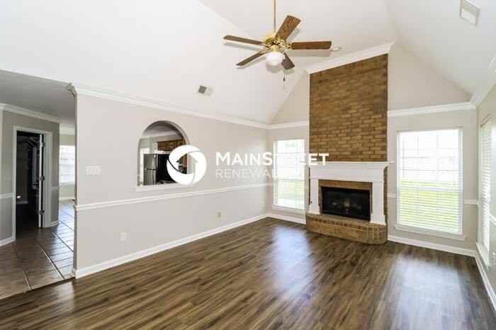 10176 Fox Chase Dr - Photo 5 of 17
