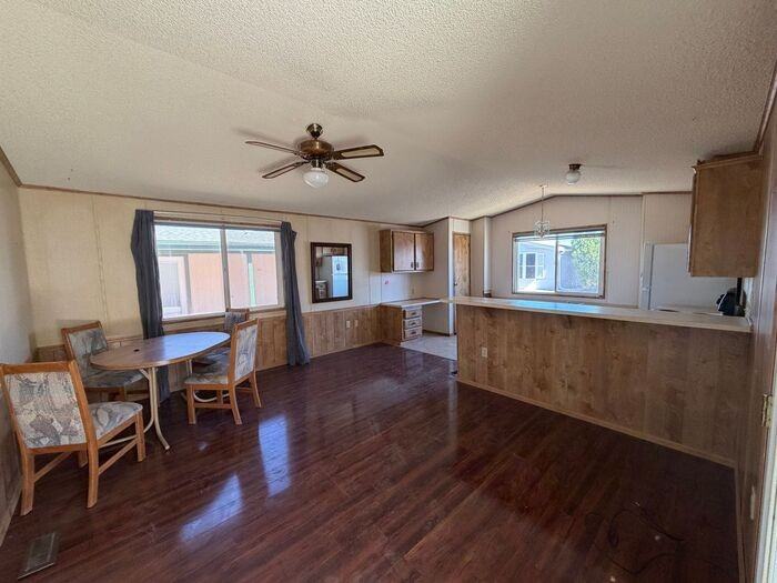 5735 E Mcdowell Rd #212 - Photo 5 of 9