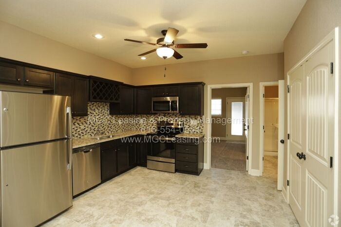 2165 Sw Timbertrace Ln - Photo 5 of 25