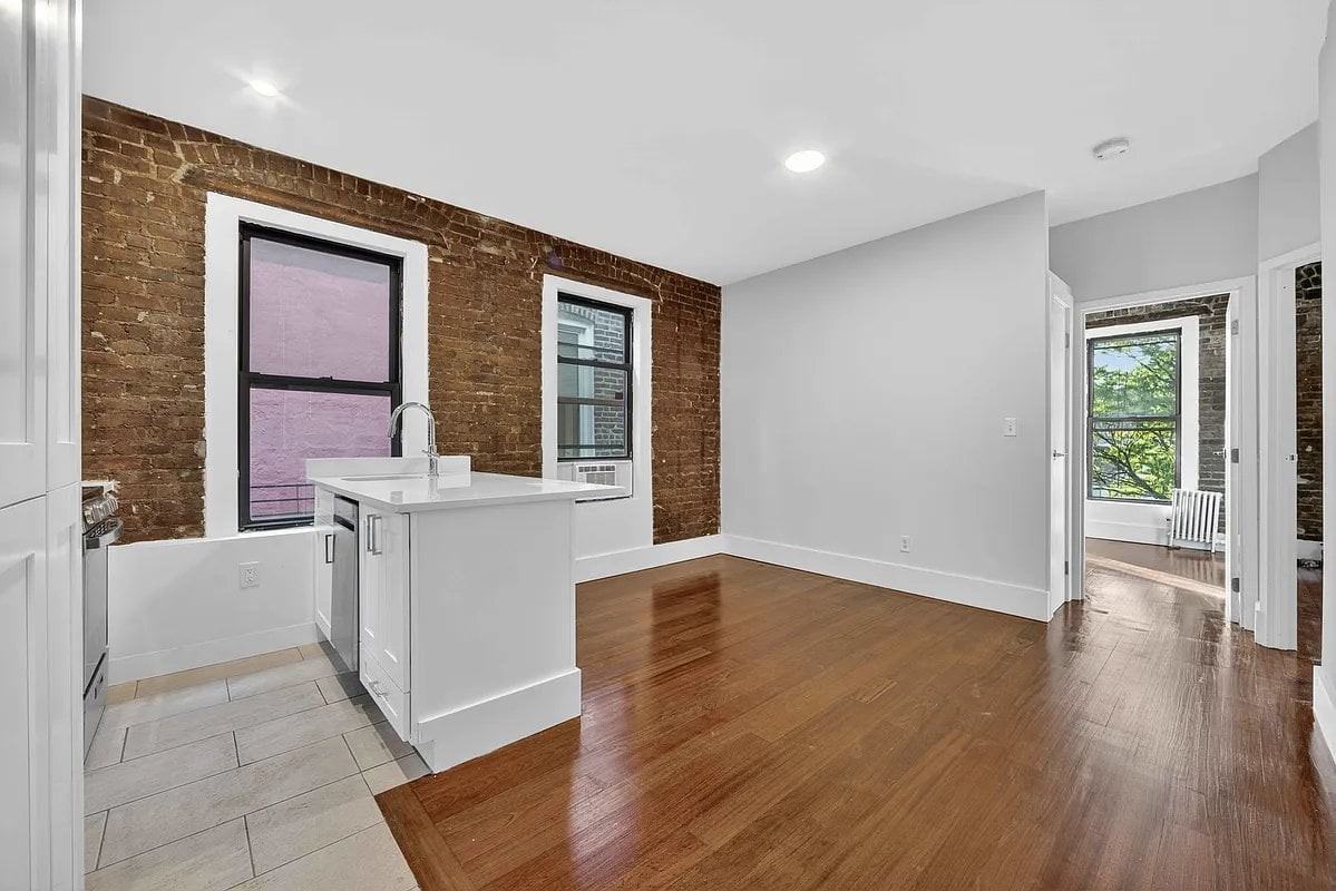 7 Carmine St #18 - Photo 7 of 10
