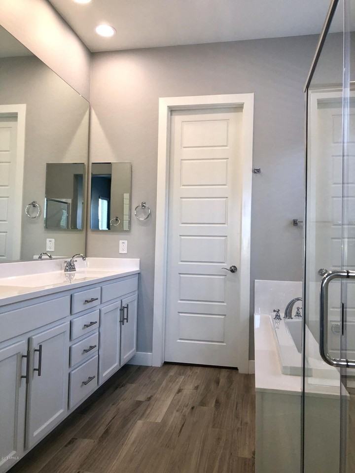 22654 E Stonecrest Dr - Photo 4 of 11