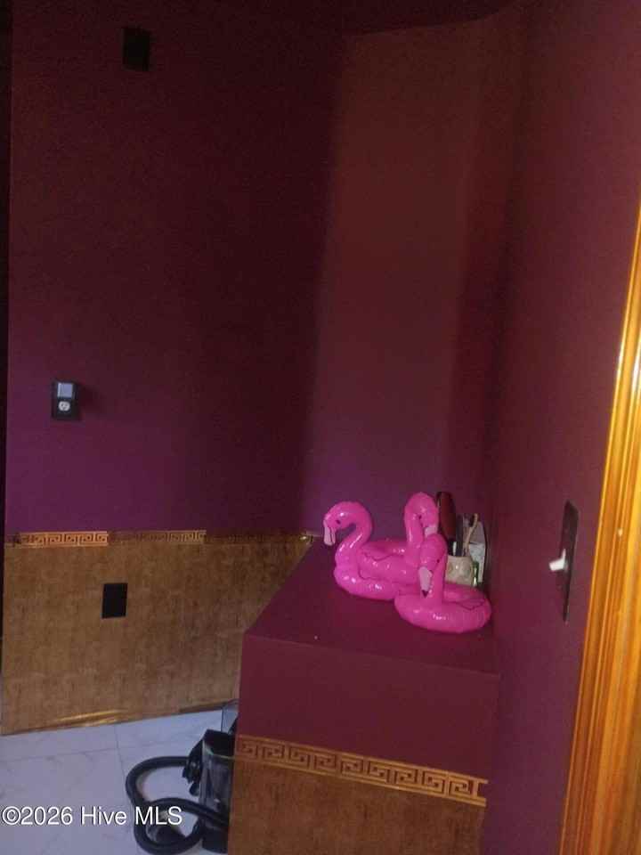 79 Howie And Hammonds Rd - Photo 2 of 50