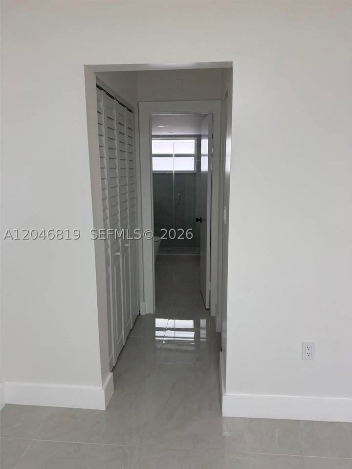 14155 Sw 87th St #E202 - Photo 5 of 10