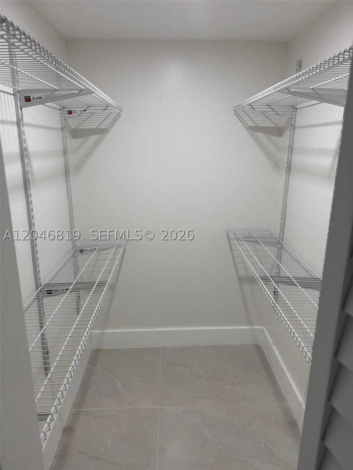 14155 Sw 87th St #E202 - Photo 7 of 10
