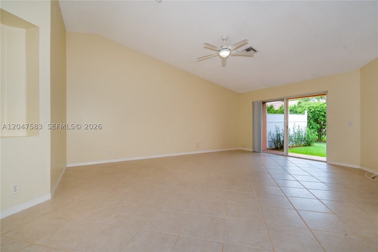 4152 Pine Ridge Ln #0 - Photo 3 of 42