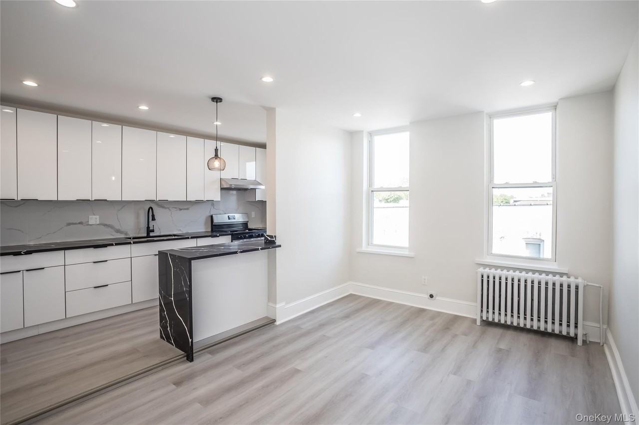 6717 Myrtle Ave #3F - Photo 5 of 19