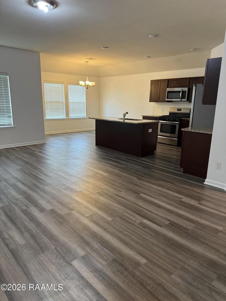 2252 Violet Elle Ln - Photo 4 of 16