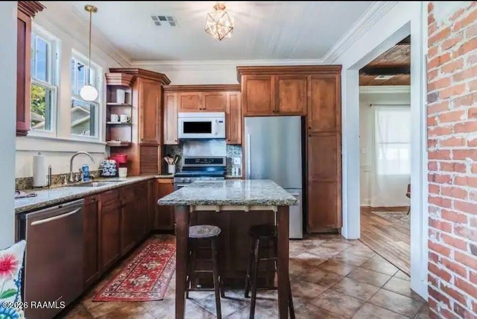 115 General Gardner Ave - Photo 2 of 5
