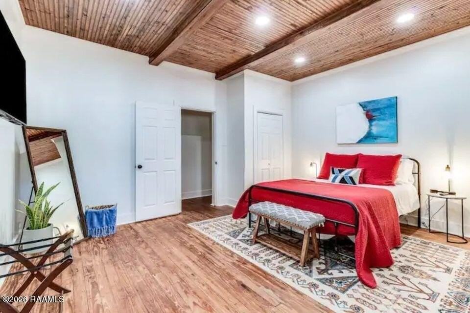 115 General Gardner Ave - Photo 4 of 5