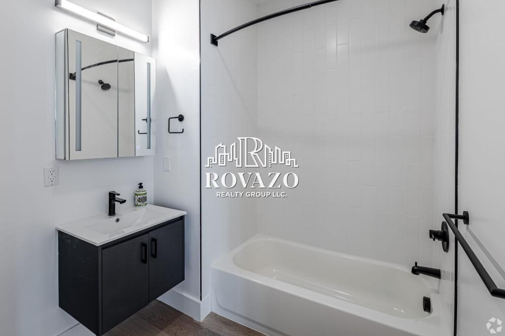 39 Madison Street #503d - Photo 7 of 21