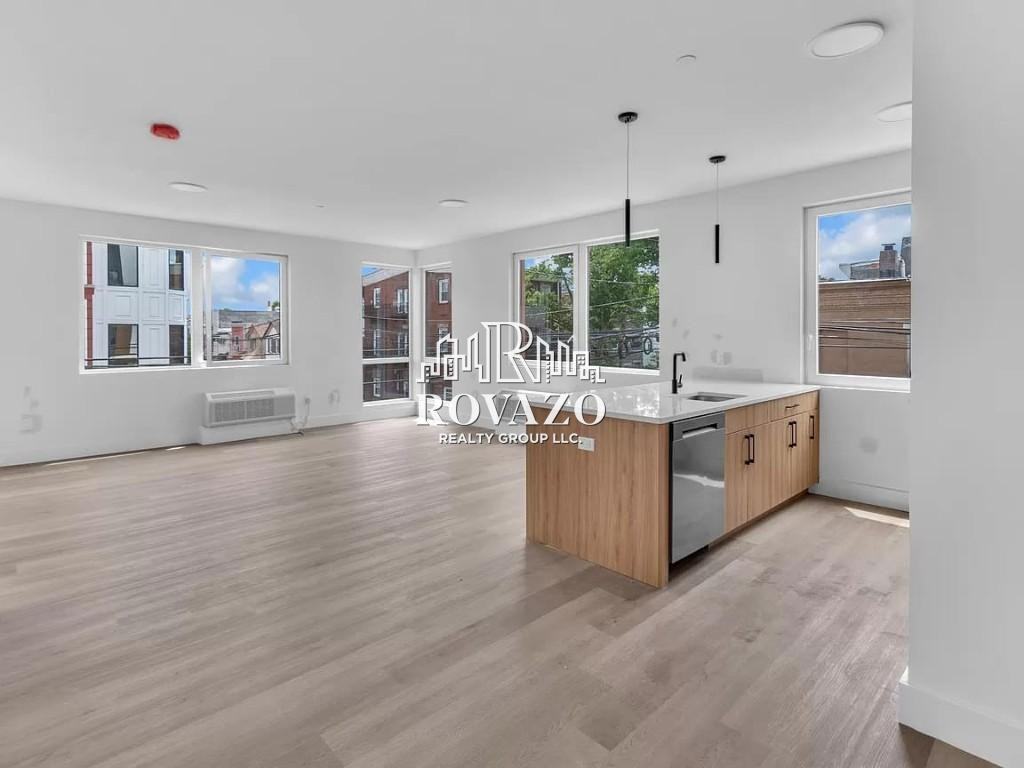 39 Madison Street #503d - Photo 4 of 21