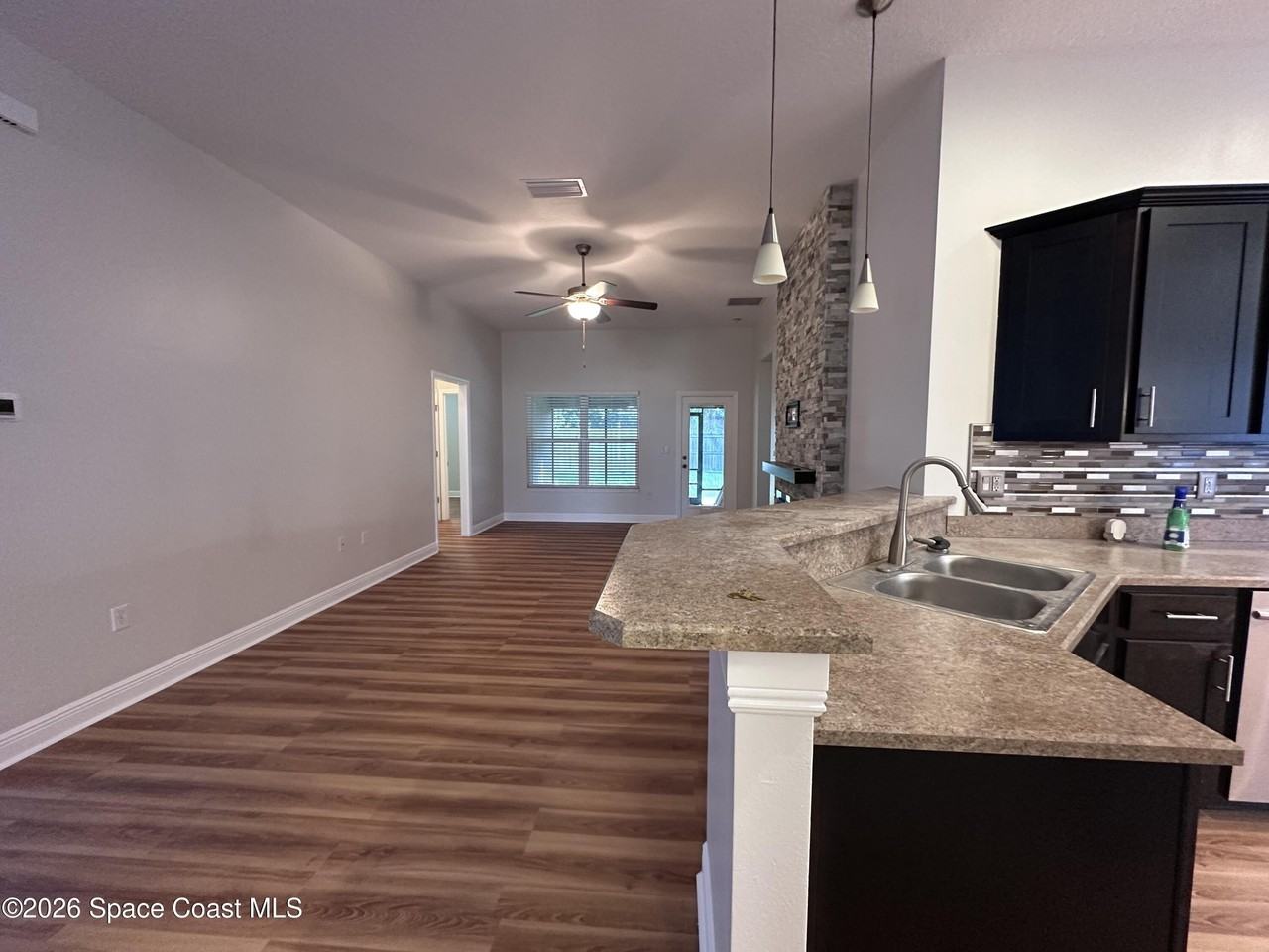 4140 Aria Dr - Photo 3 of 29