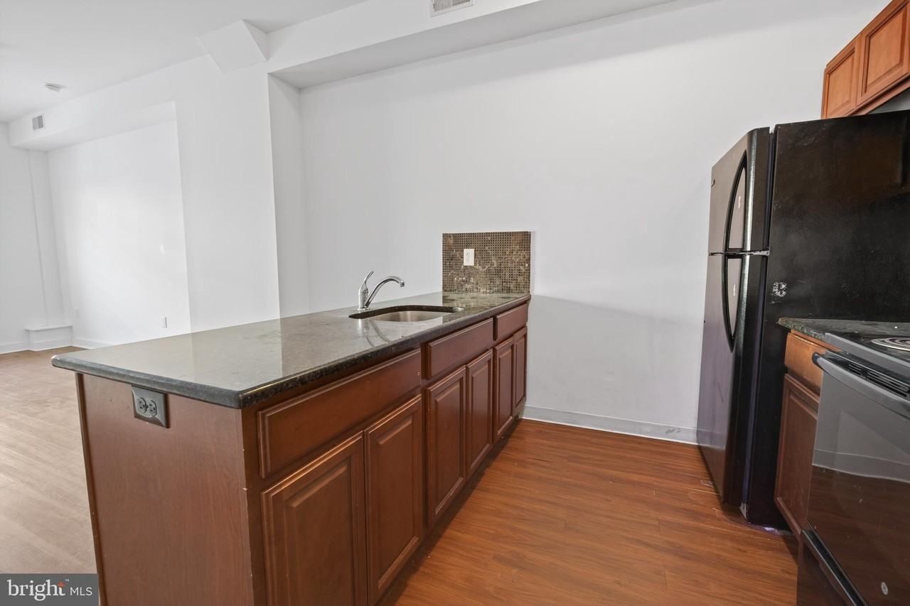 6028 Market St #2 - Photo 4 of 13