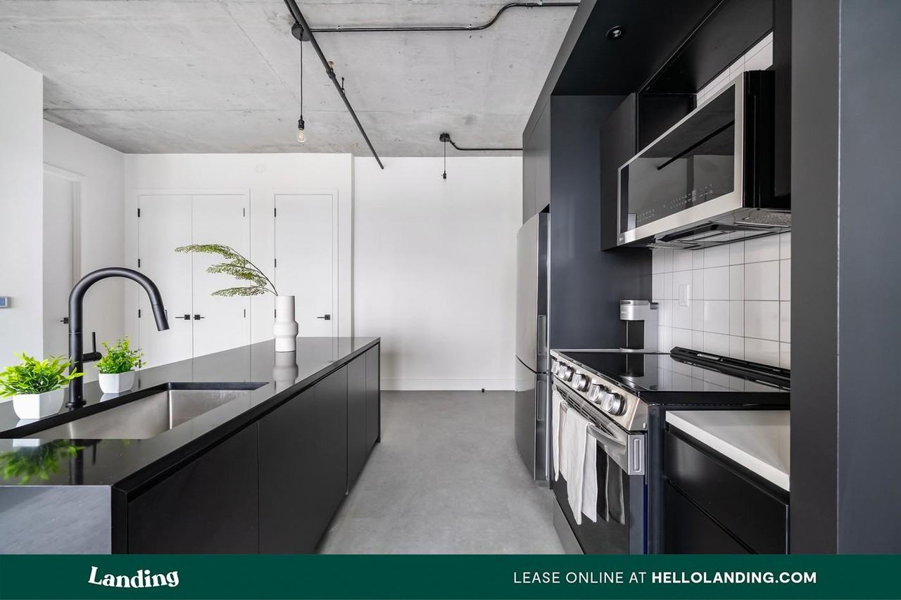 65 McWhorter St - Photo 5 of 50