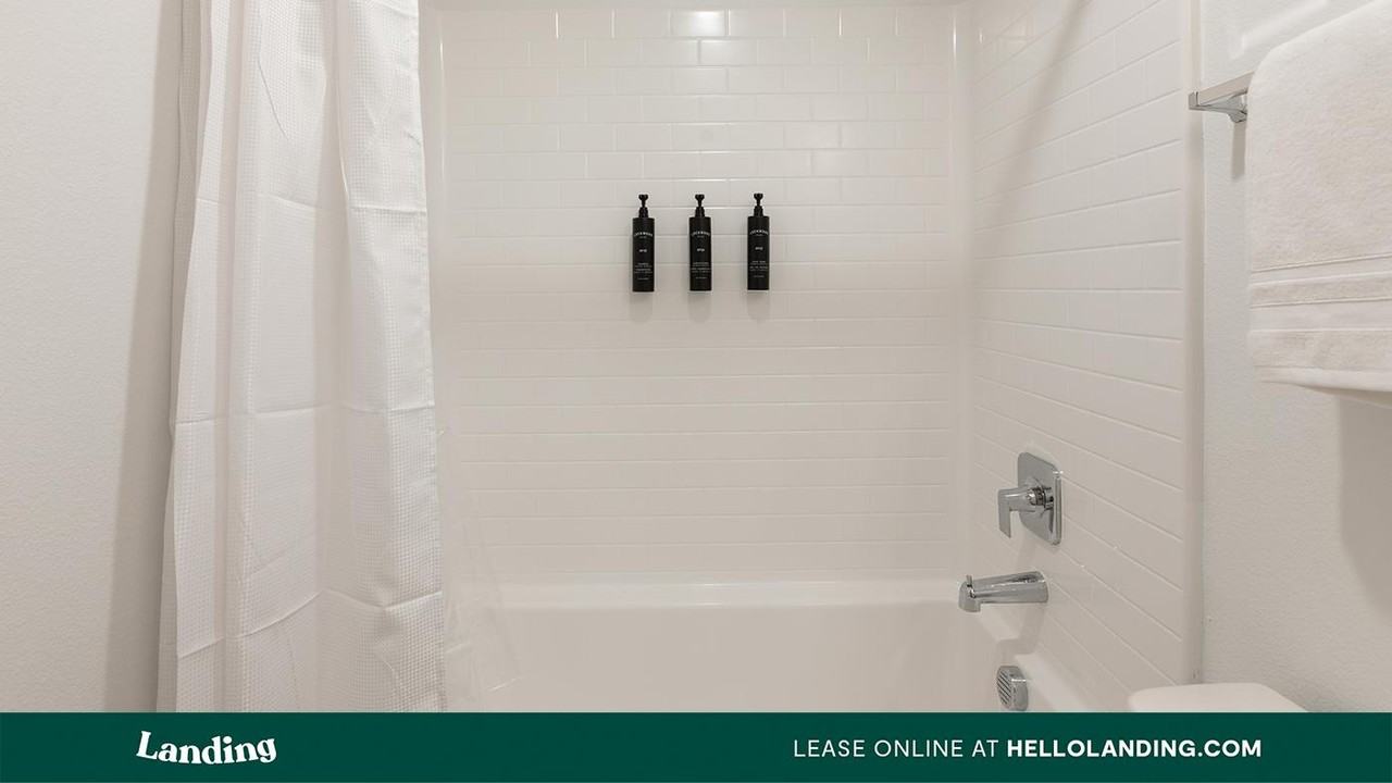 2555 N Rancho Drive - Photo 3 of 50