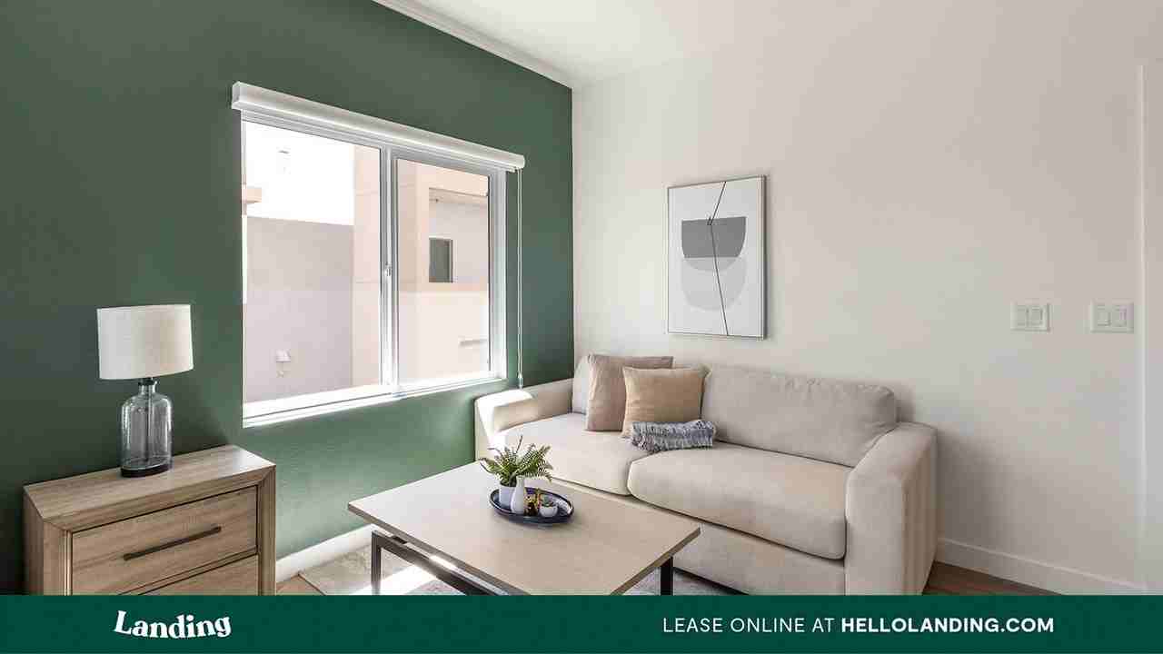 2555 N Rancho Drive - Photo 7 of 50
