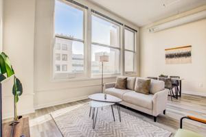 featured image of 50 N Illinois St