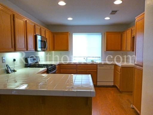 1121 Chimney Flats Ln - Photo 2 of 18