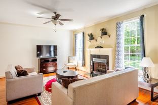 320 Lawrence Rd - Photo 1 of 1