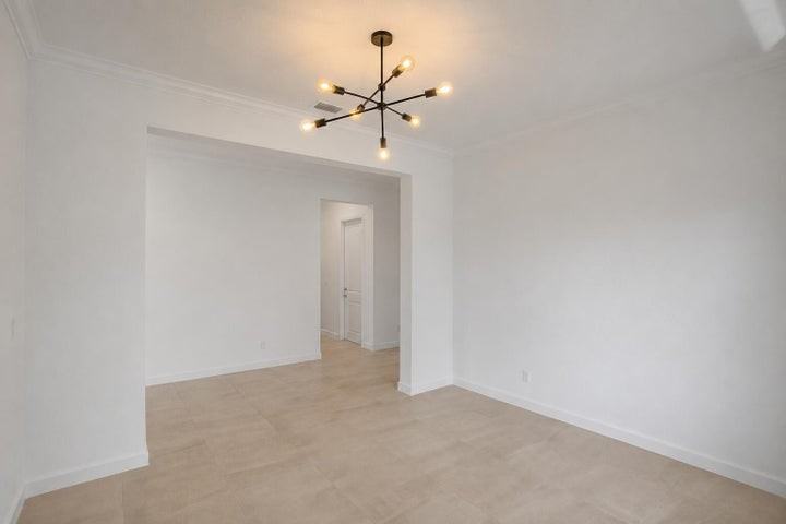19411 Broad Shore Walk - Photo 7 of 8