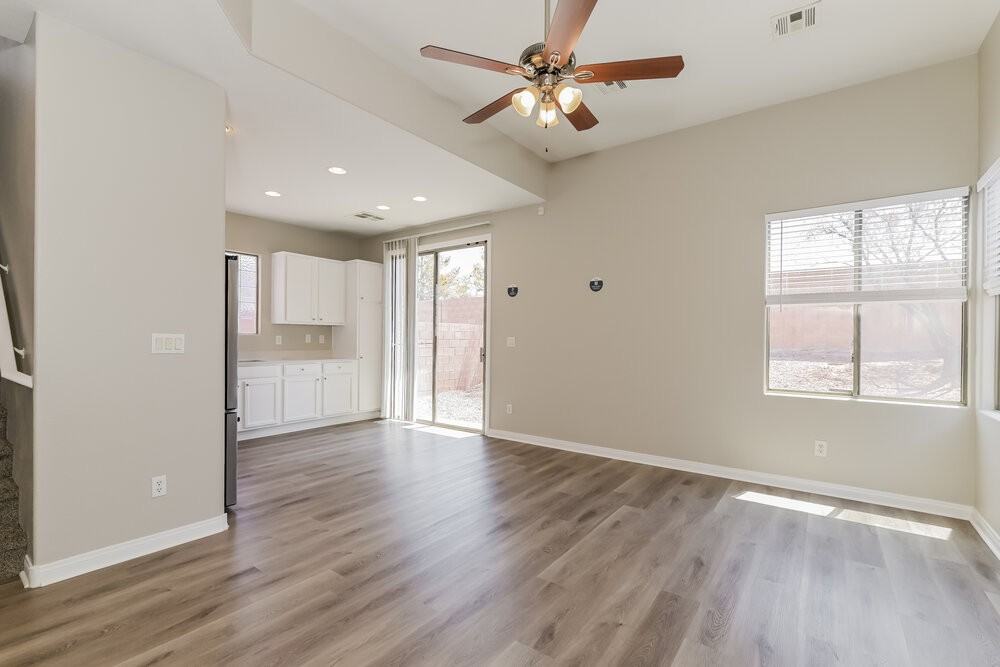 168 Sitka Spruce St - Photo 5 of 17