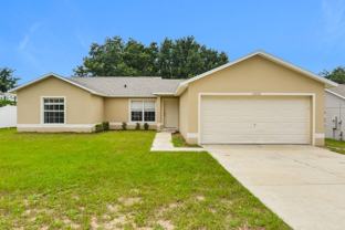 12020 Woodglen Cir - Photo 1 of 1