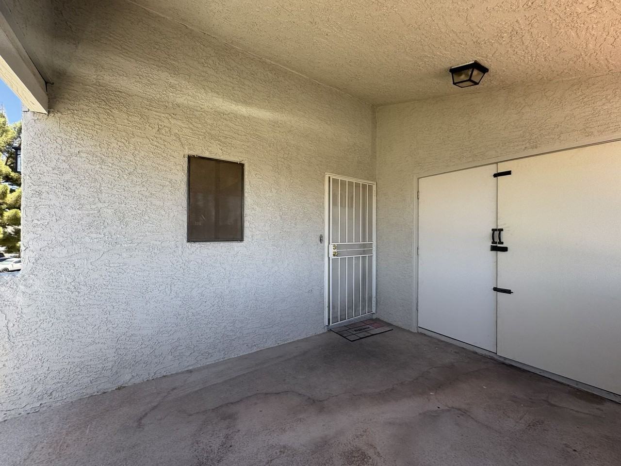 850 S River Dr - Photo 6 of 44