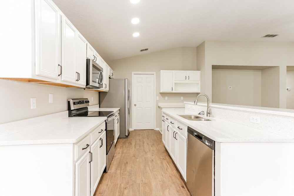 76199 Tideview Ln - Photo 7 of 16