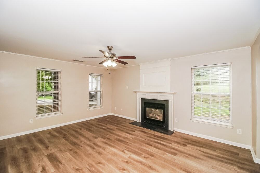 7000 Indian Ridge Ln - Photo 6 of 17