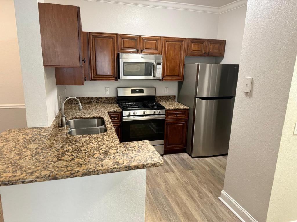 3667 S Kirkman Rd - Photo 5 of 13