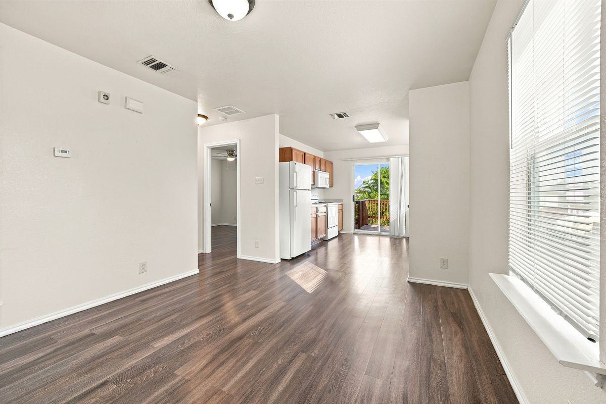 9130 Dublin Hts - Photo 2 of 10