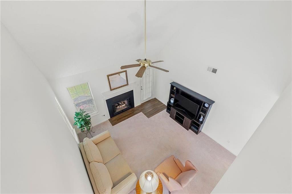 3040 Majestic Park Ct - Photo 4 of 11