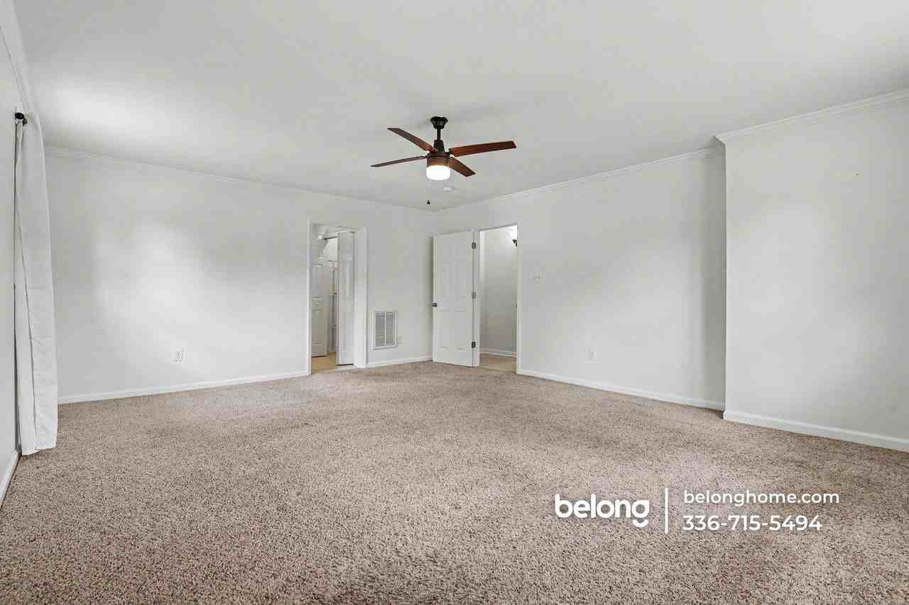 404 Cook Rd - Photo 7 of 18