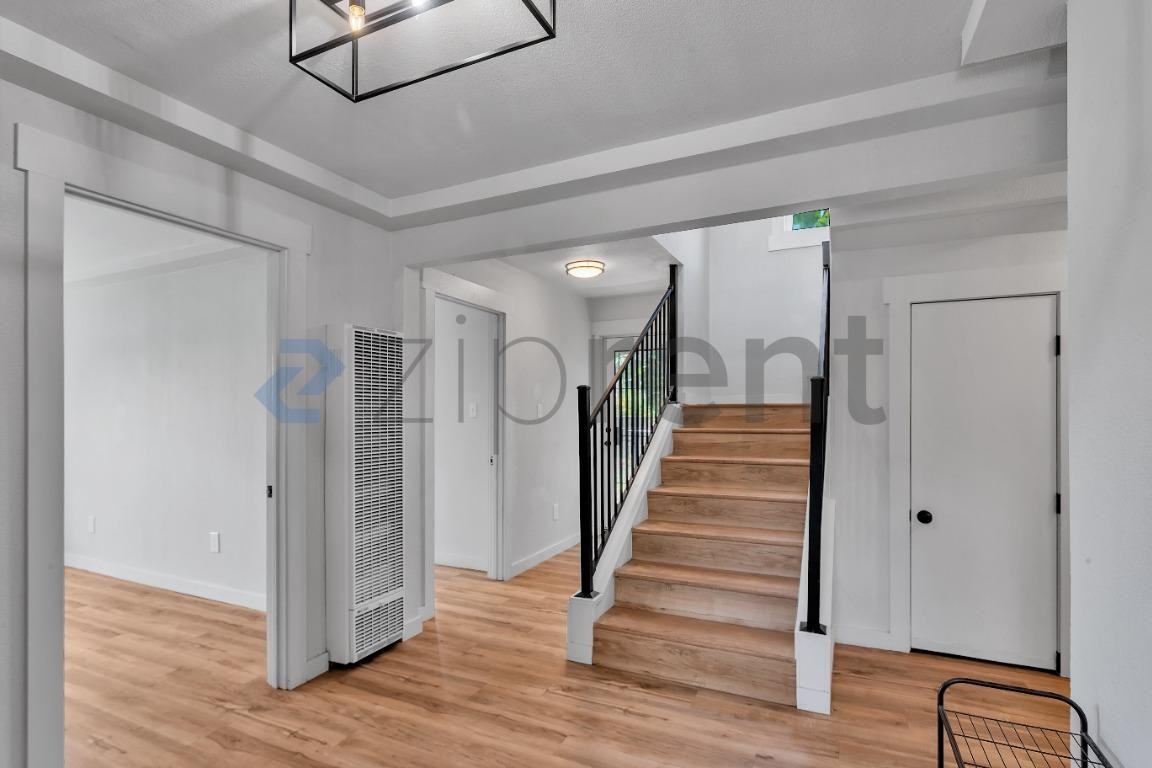 3031 Chestnut St #NA - Photo 3 of 25