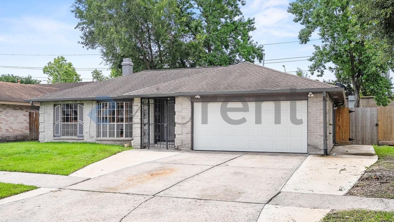 10914 Clear Fork Dr - Photo 4 of 25