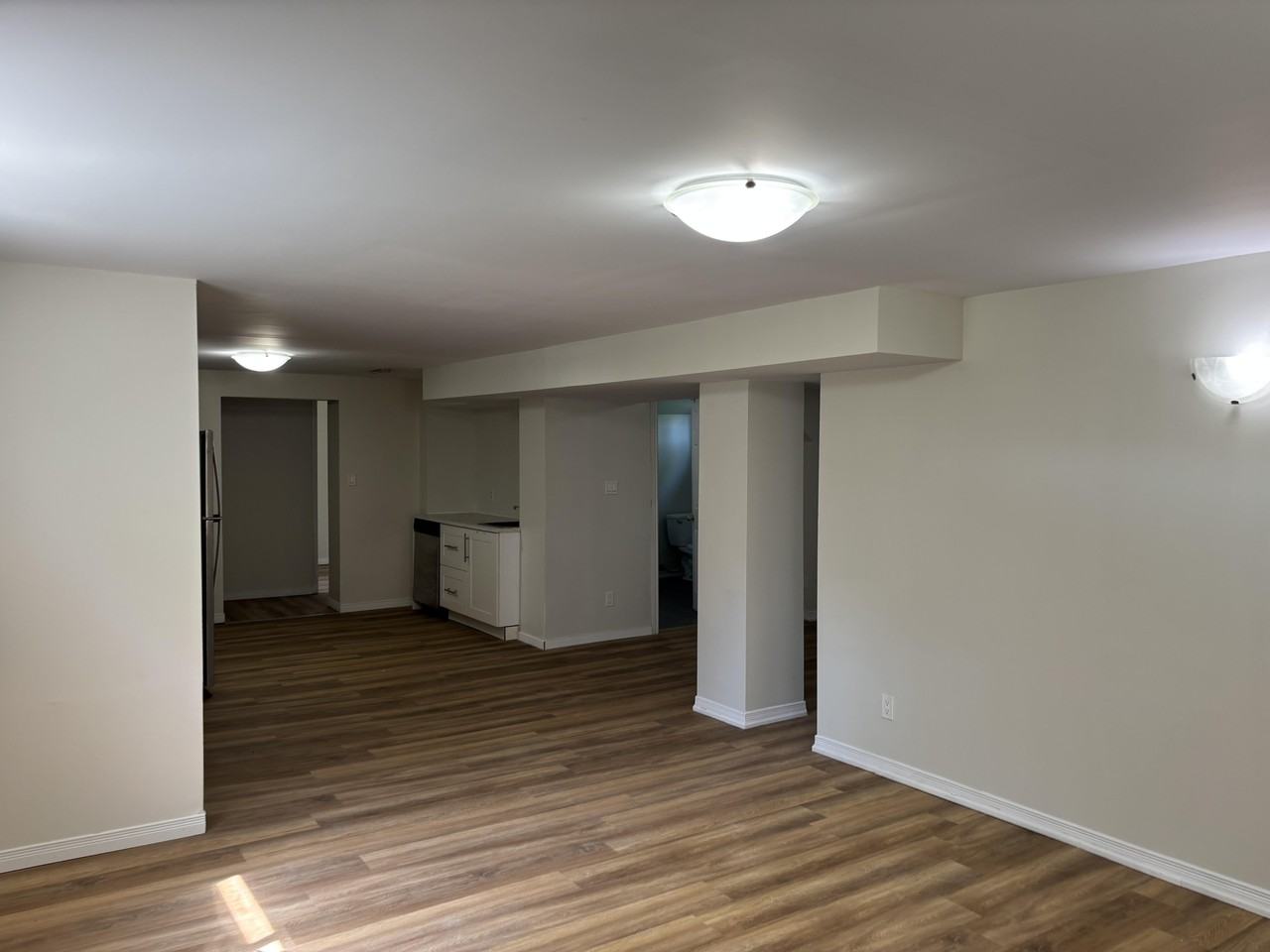 40 Barron St - Photo 4 of 11