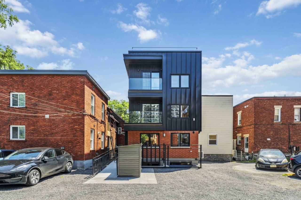145 Waverley - Photo 7 of 10