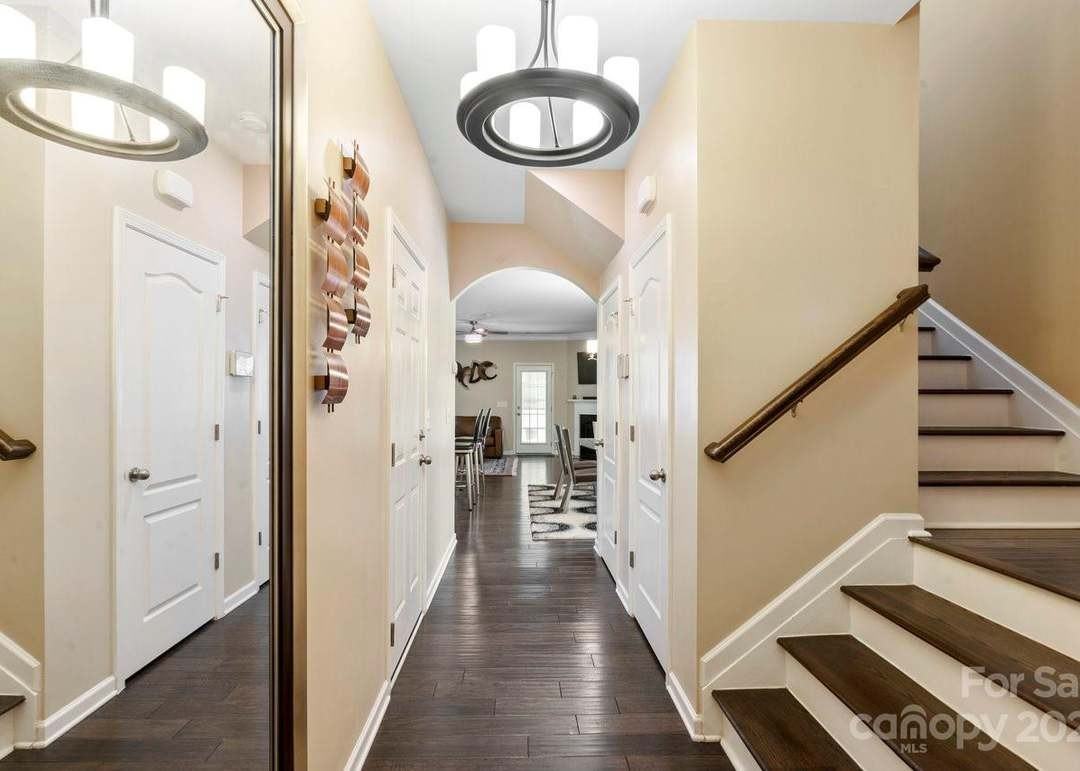 5009 Mockernut Ln #NA - Photo 6 of 30