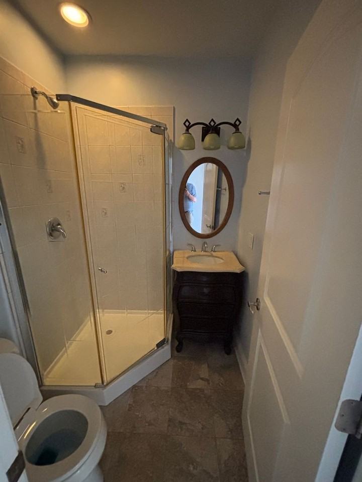 5724 N Mozart St #2A - Photo 6 of 8