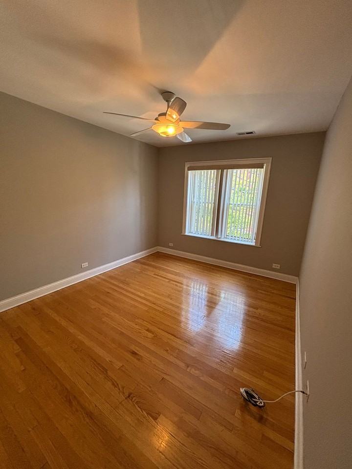 5724 N Mozart St #2A - Photo 7 of 8