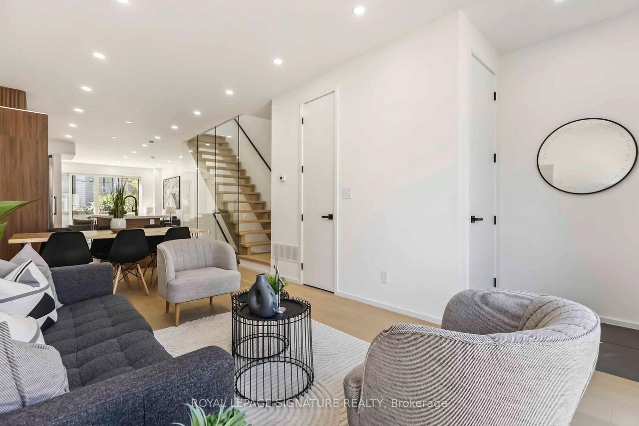 43 Cummings Street - Photo 8