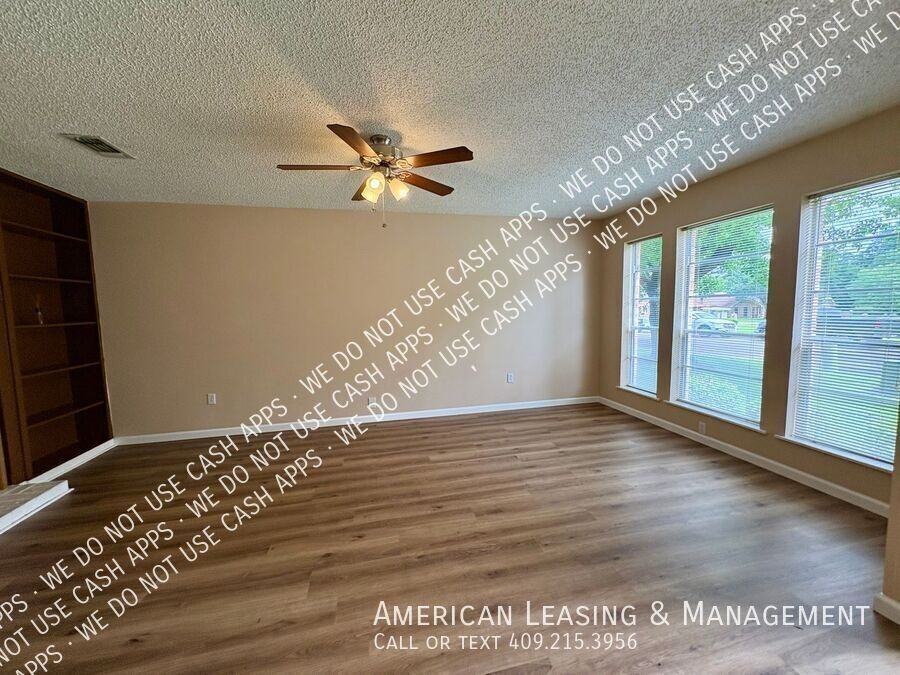 908 Townwood Dr - Photo 5 of 14