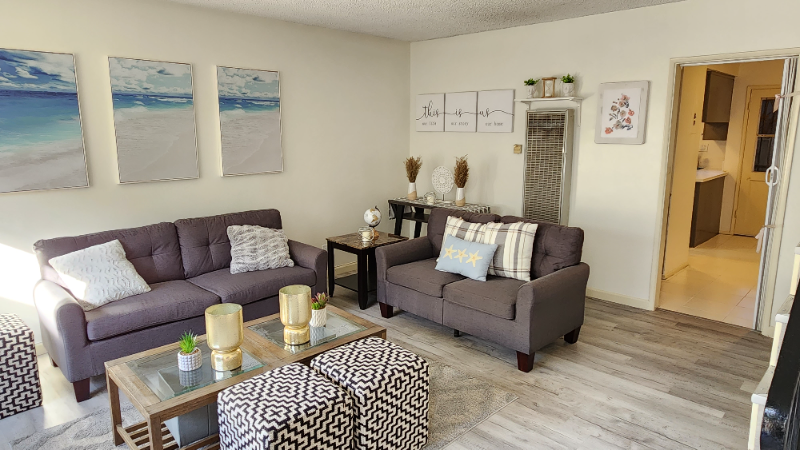 440 W Regent St #B - Photo 3 of 17