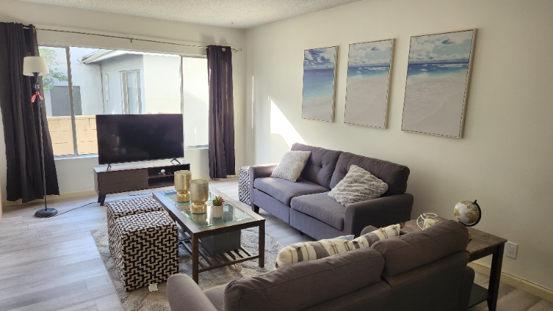 440 W Regent St #B - Photo 4 of 17