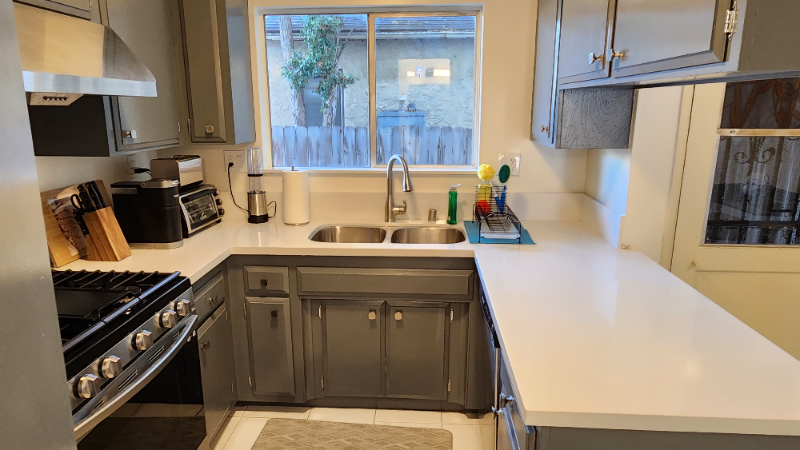 440 W Regent St #B - Photo 6 of 17