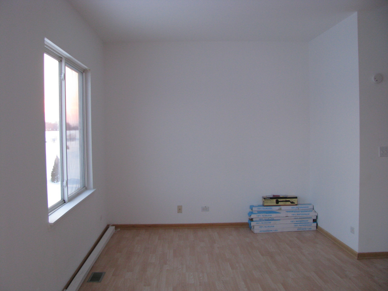357 W Waterbury Dr - Photo 5 of 15