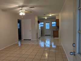 featured image of 517 N Clements St