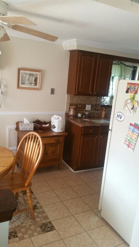 206 Mead St - Photo 4 of 27