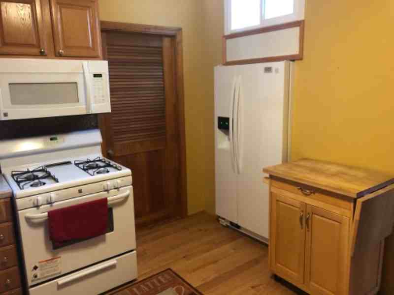 358 Union St - Photo 7 of 15