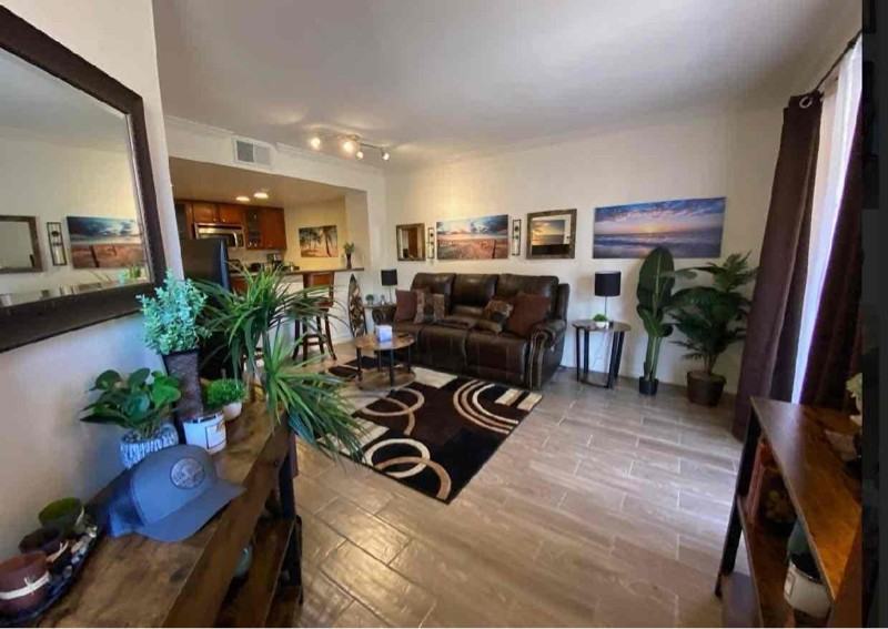 15353 Maturin Dr - Photo 3 of 36